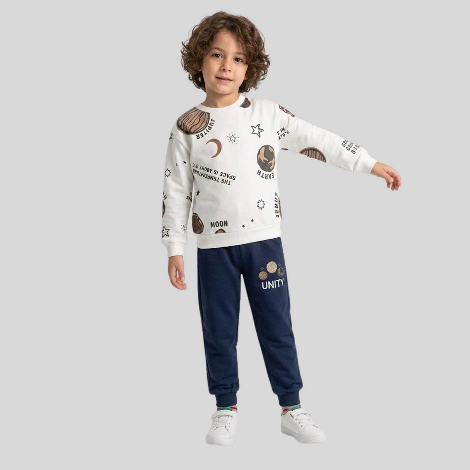 Erkek Çocuk 2 ip gezegen baskılı penye eşofman veya pijama  takım