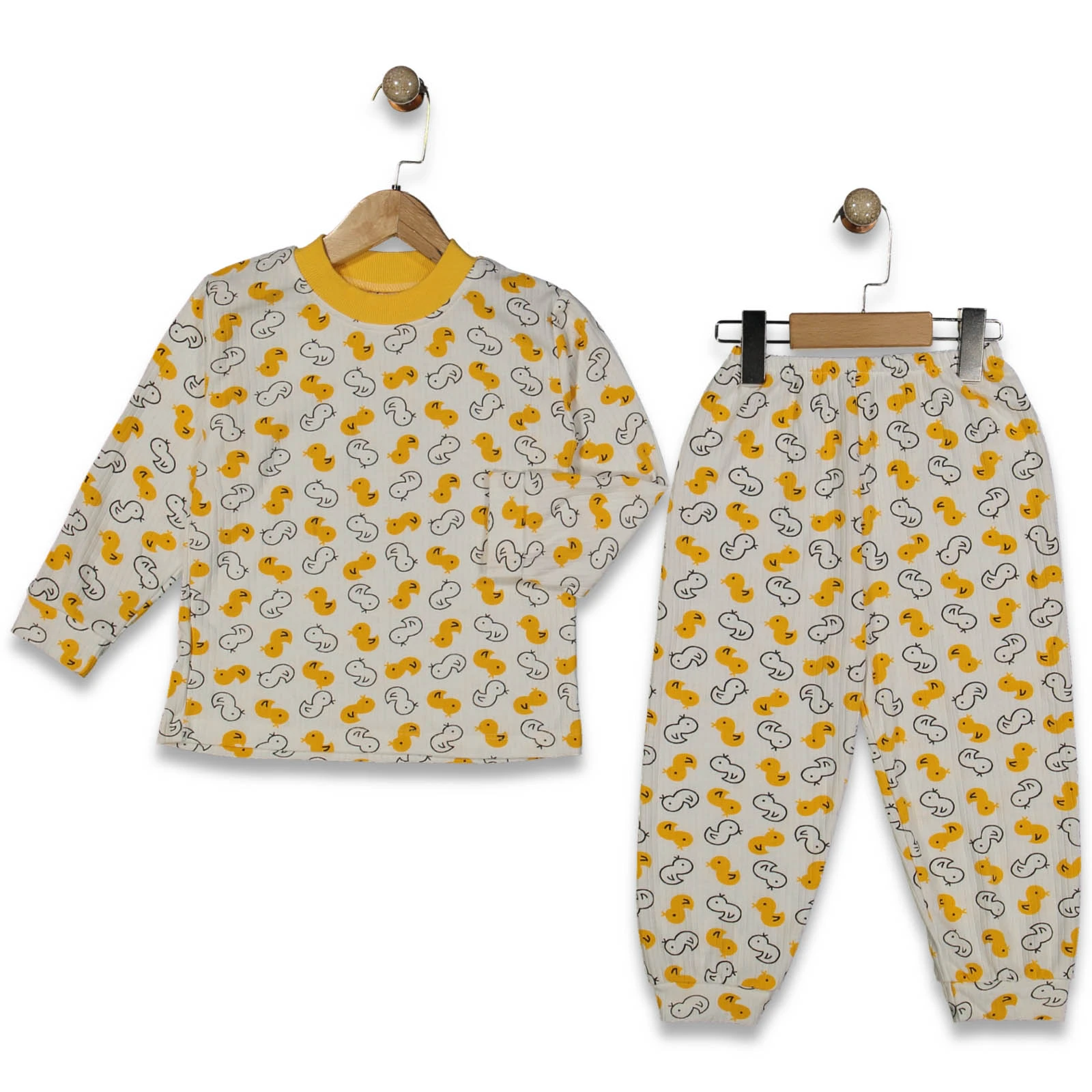 UNISEX 4/6 YAŞ CİVCİV PİJAMA 