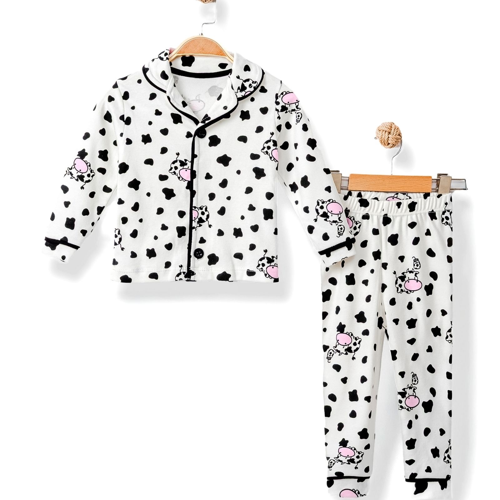 UNISEX 9/24 AY İNEK BASKILI AYLIK PİJAMA TAKIM