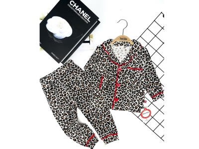 KIZ 2/5 YAŞ LEOPAR DESENLİ PİJAMA TAKIM